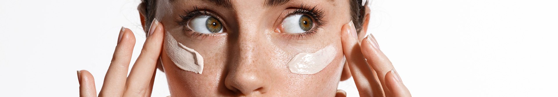 Crema-Viso-con-Protezione-Solare-SPF_desktop