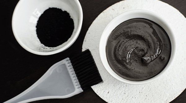 HAIRCARE GAR Proprieta e Benefici del Carbone Attivo per i Capelli mobile