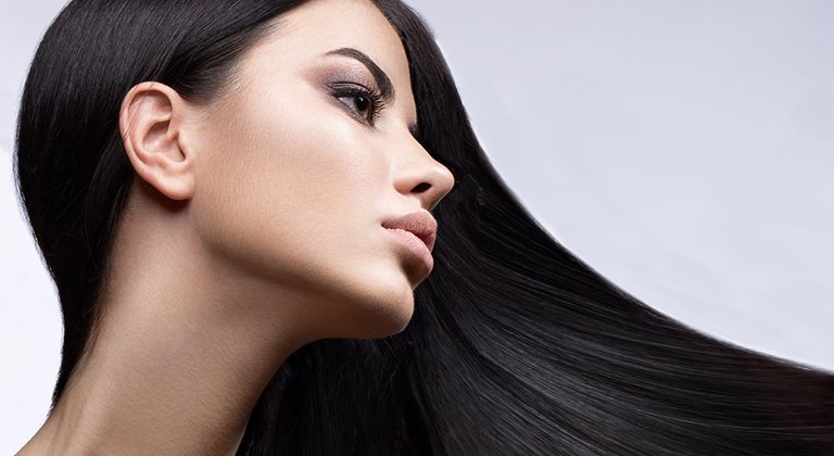 Capelli Neri Brillanti E Intensi Ecco Come Non Sbagliare La Tinta