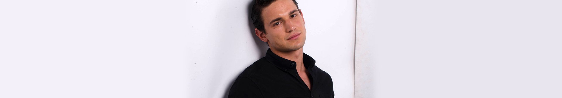 Capelli all indietro acconciatura