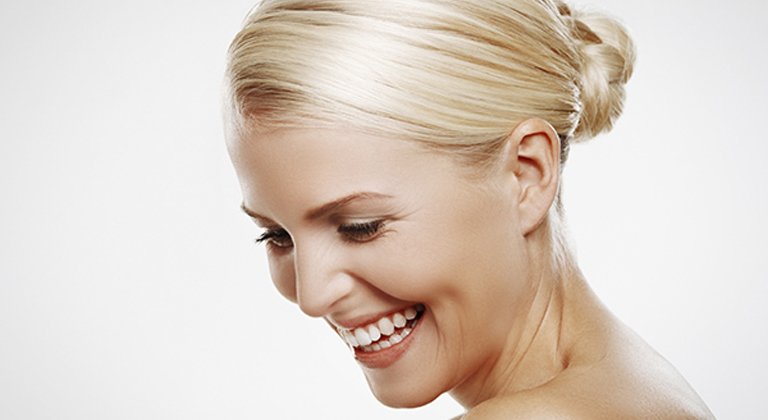 Acconciature capelli lisci