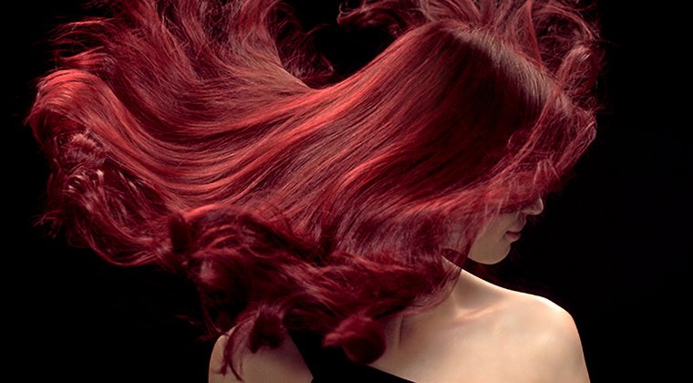 Capelli Prugna Per Un Look Che Esprime Grinta E Carattere