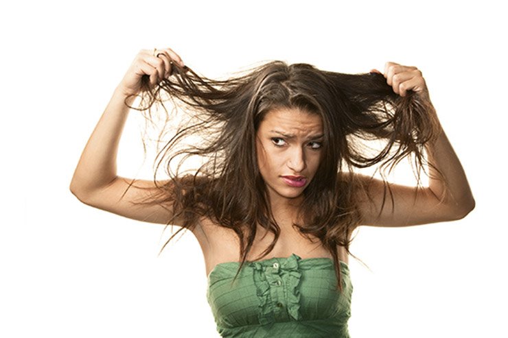 Weeme - Stanca di asciugare i capelli in estate? Ecco i segreti per evitare  l'uso del phon