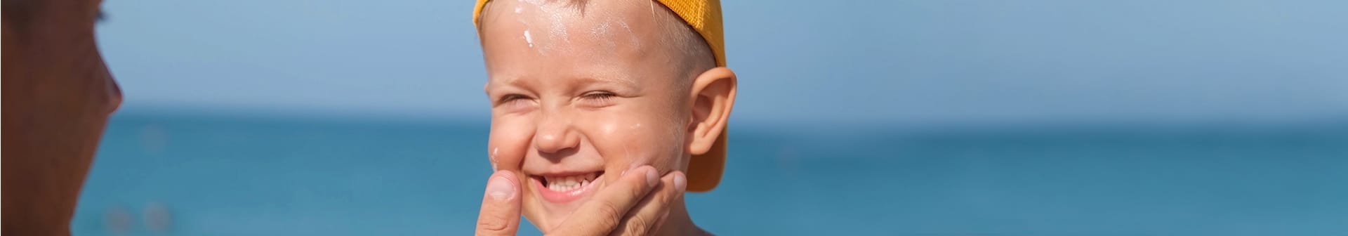 Come e Quale Crema Solare Scegliere per la Pelle dei Bambini