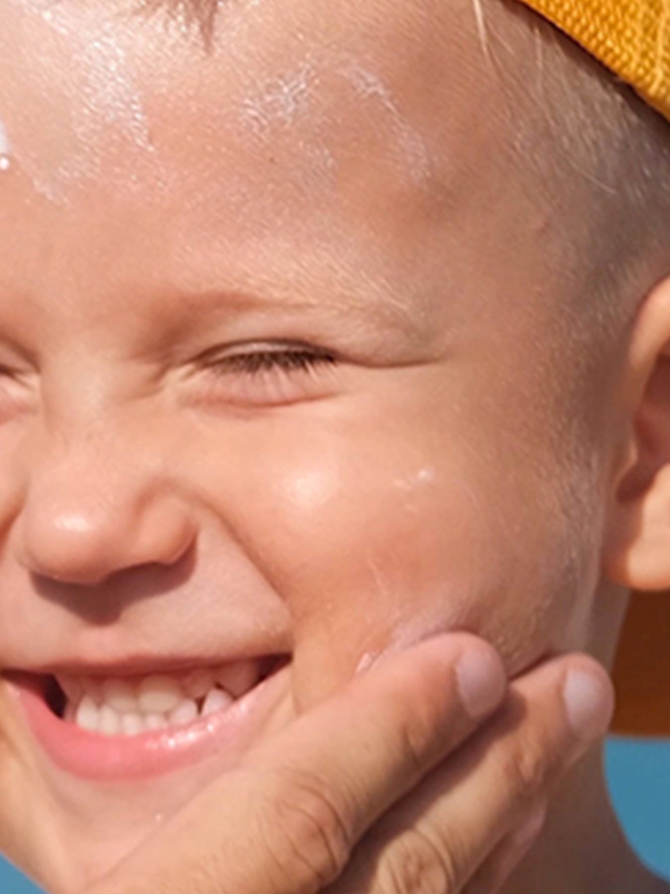 Come-e-Quale-Crema-Solare-Scegliere-per-la-Pelle-dei-Bambini_search